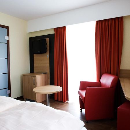 Hotel La Baia Cochem Zewnętrze zdjęcie