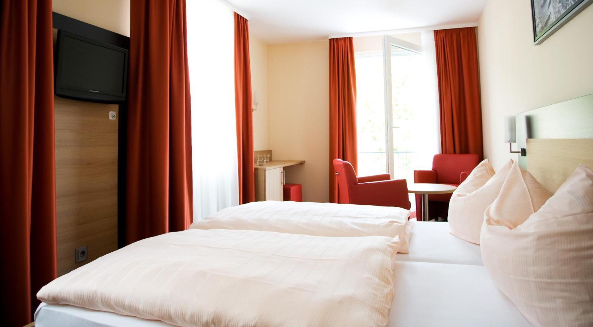 Hotel La Baia Cochem Zewnętrze zdjęcie